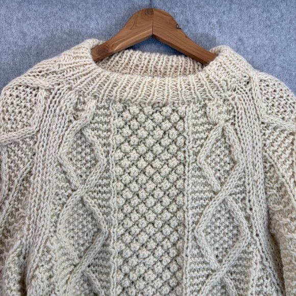 Passports Of Pieri Imports Vintage Cream Cable Knit 100% Wool Sweater Size Large - Picture 5 of 14